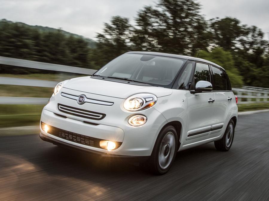  Fiat 500L 2013 года  (US) (фото 21 из 40)